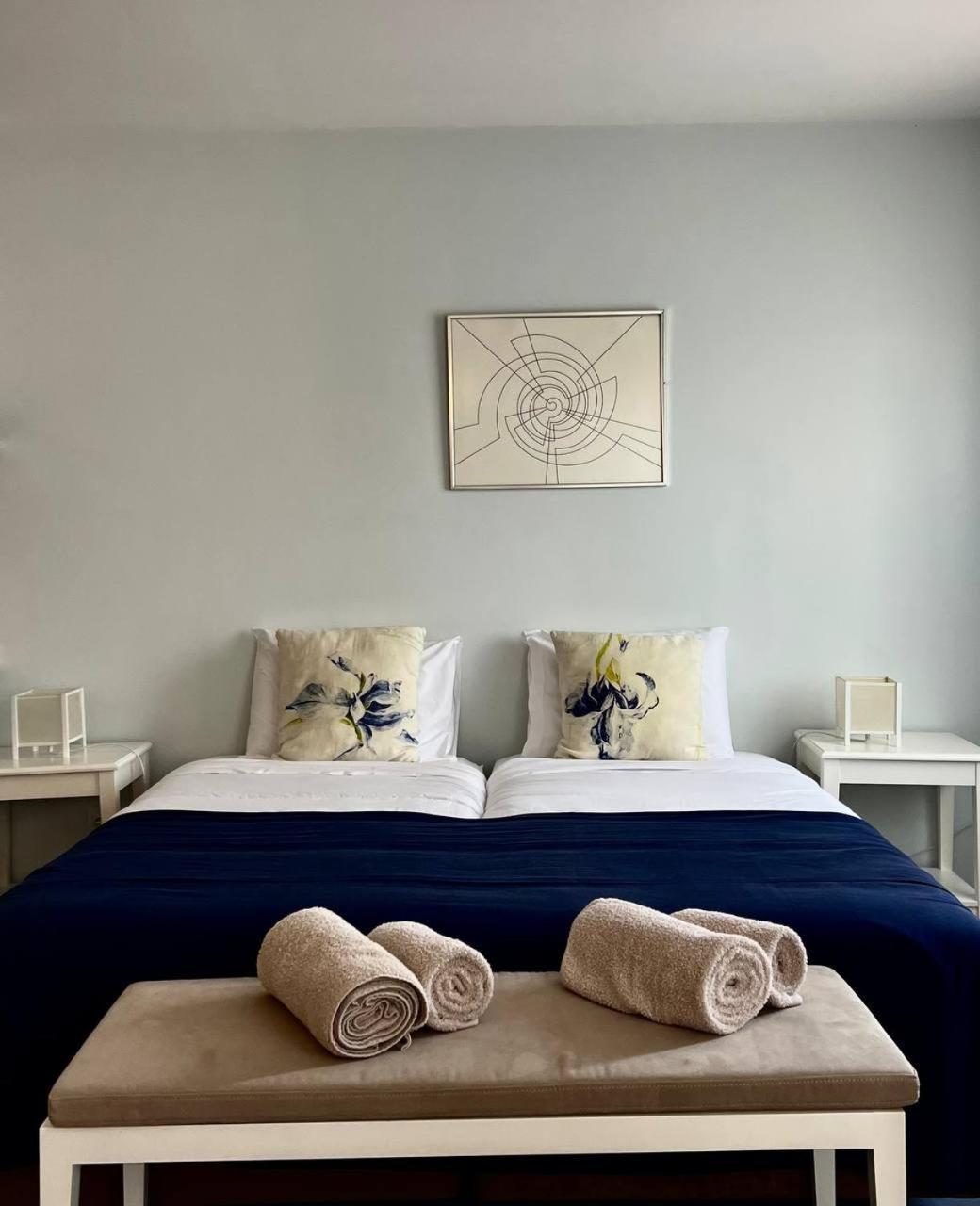 Apartments Vmadeira ฟุงชาล ภายนอก รูปภาพ