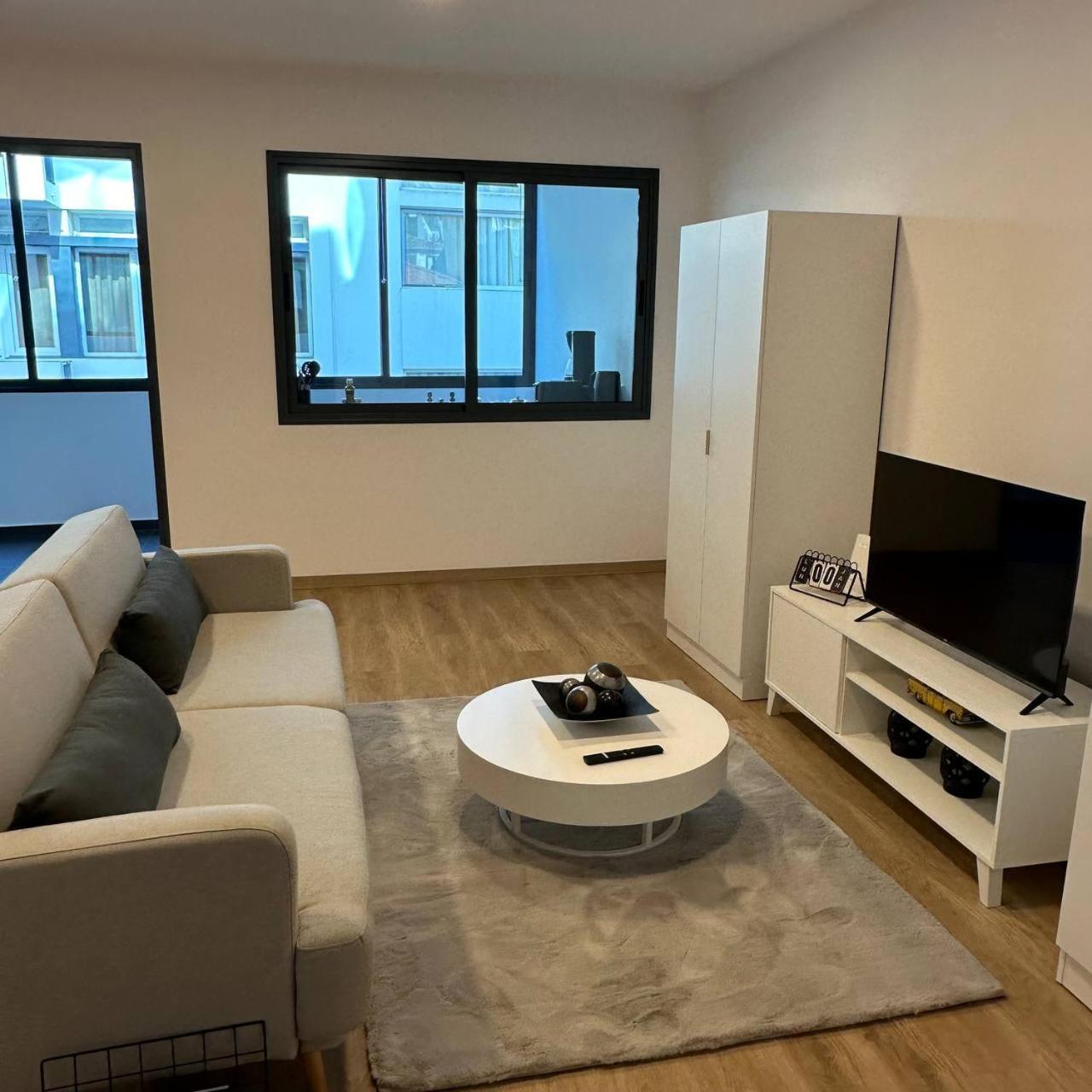 Apartments Vmadeira ฟุงชาล ภายนอก รูปภาพ